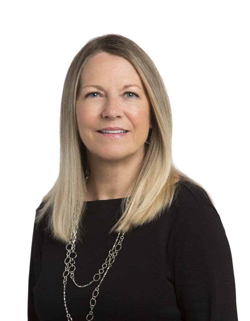 Jeana Crow portrait for Corridor Title and real estate branding.
